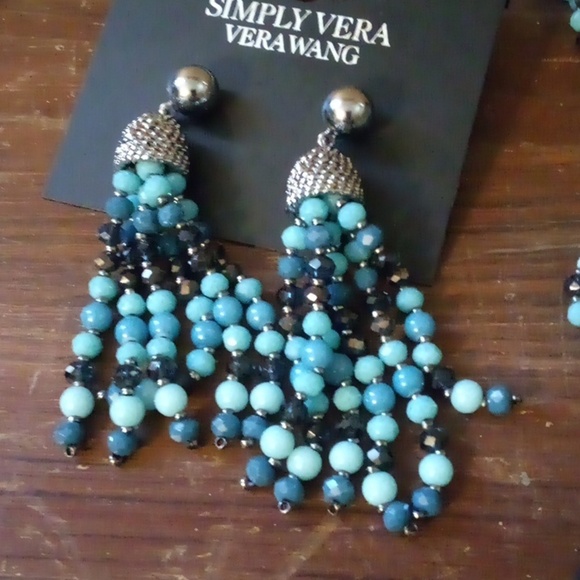 Simply Vera Vera Wang Blue Beaded Necklace & Dangling Earring Set - Picture 10 of 10